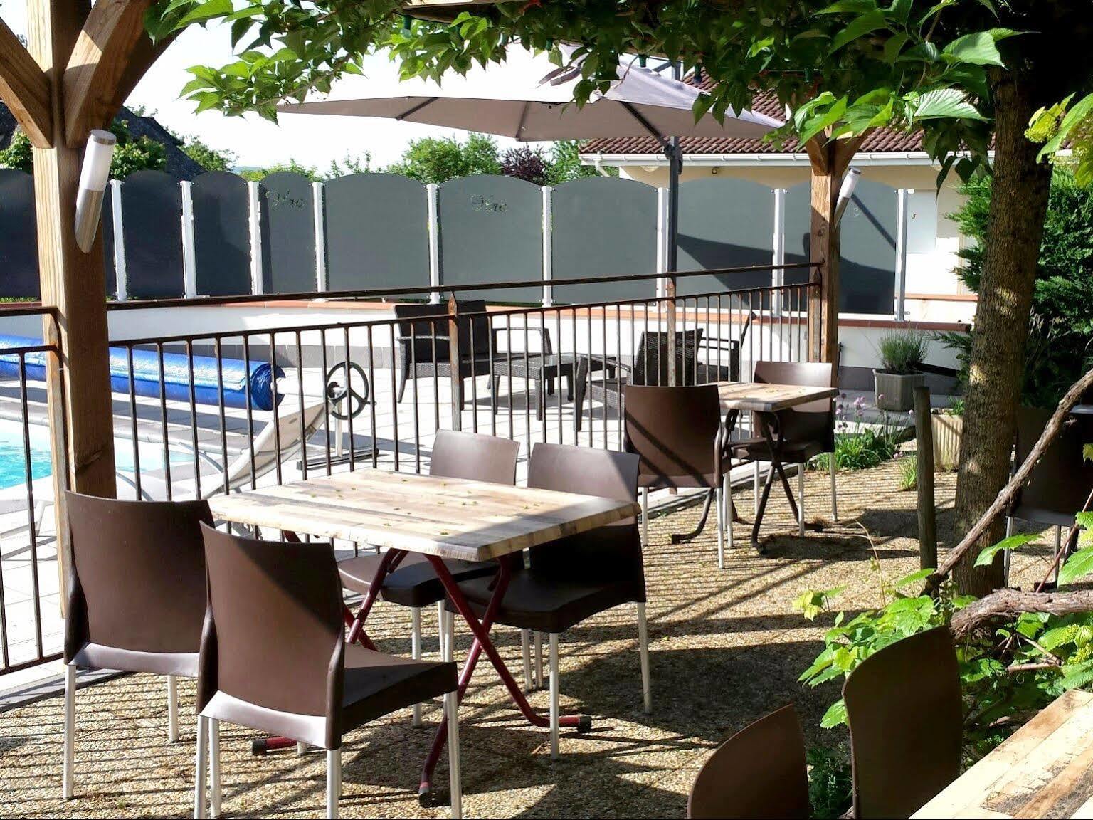 Logis Hotel Restaurant Cruzel Maurs Экстерьер фото