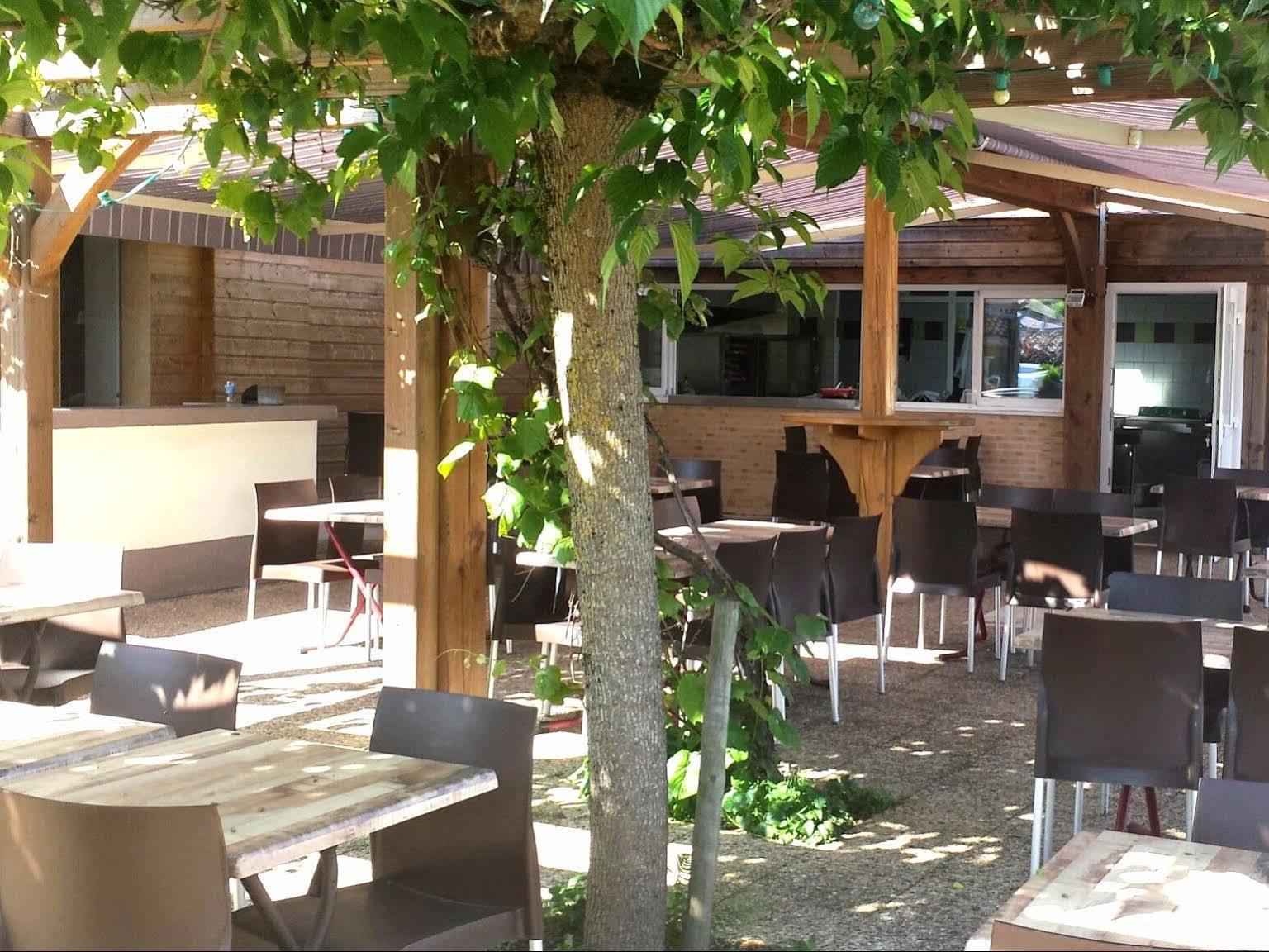 Logis Hotel Restaurant Cruzel Maurs Экстерьер фото